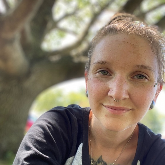 Meet your Posher, Krickett - Picture 1 of 2